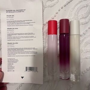 NWT GLOSSIER YOU DISCOVERY KIT